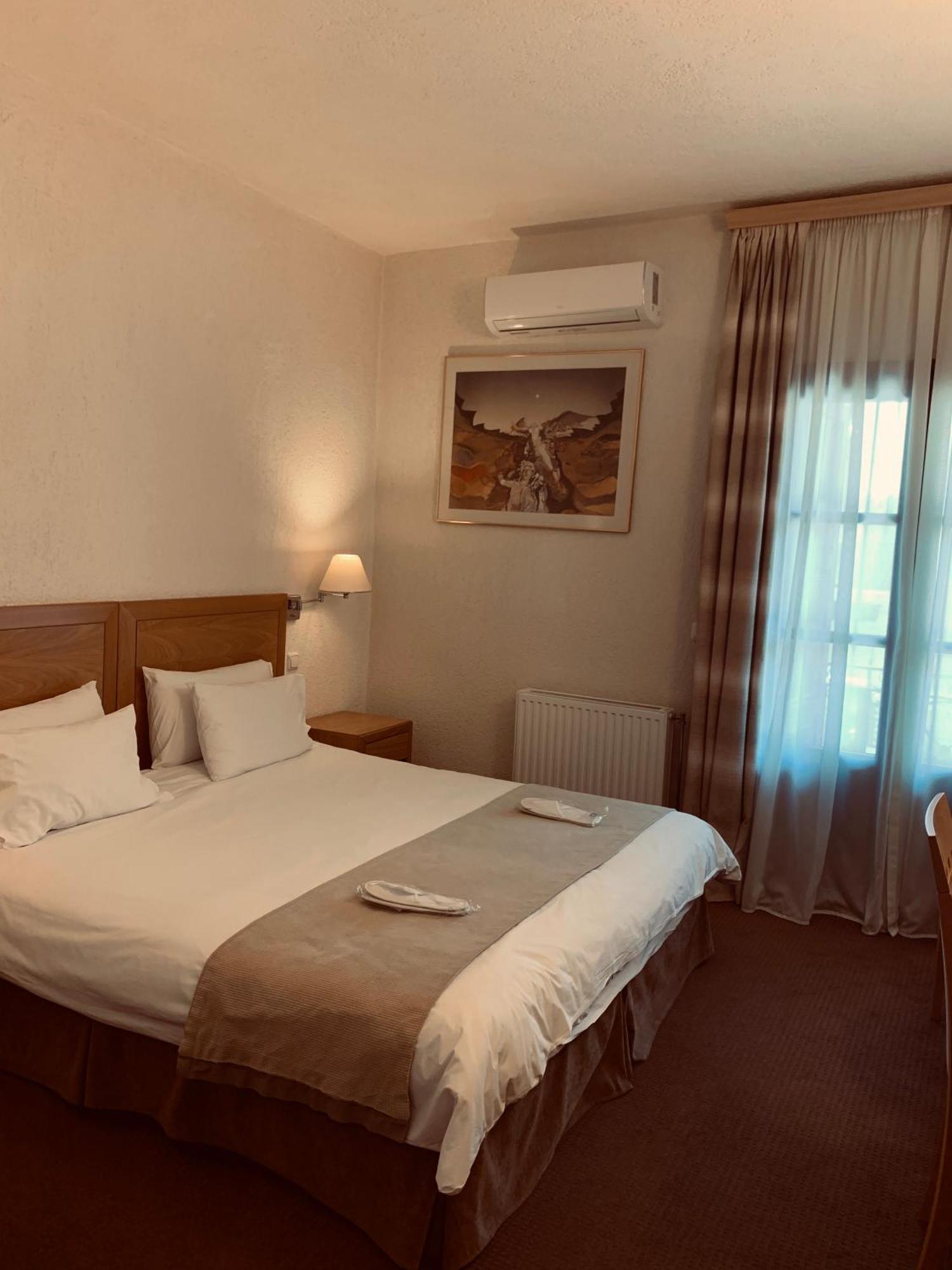 Boutique Hotel Parnassia Arachova Quarto foto